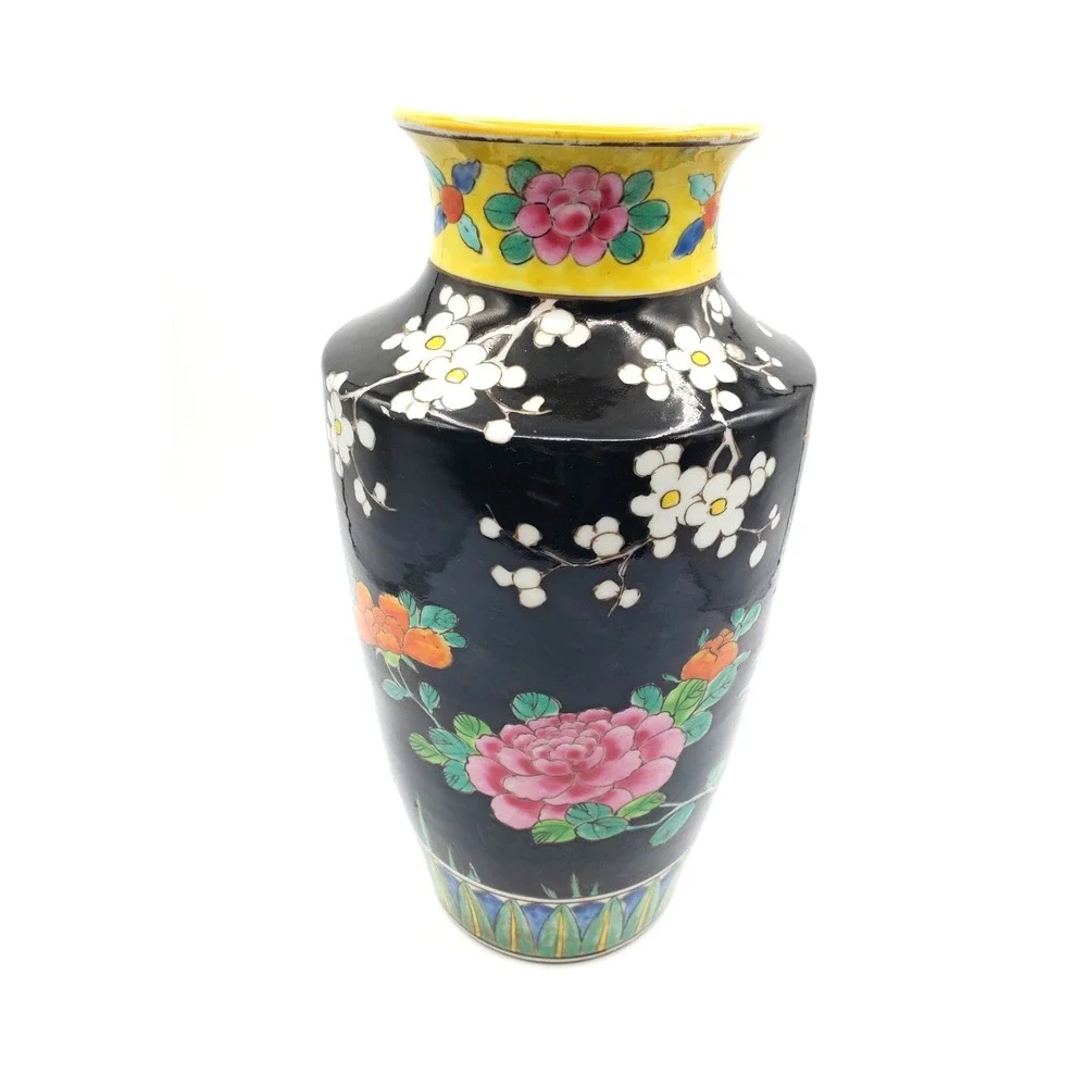Vintage Japanese Hand Painted Enamel Porcelain Vase 12